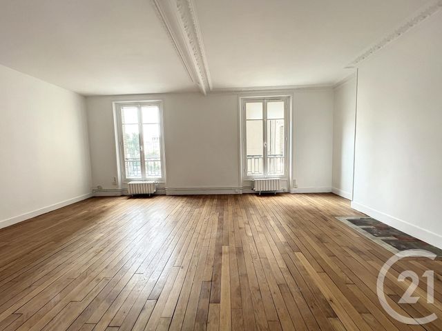  - PARIS - 