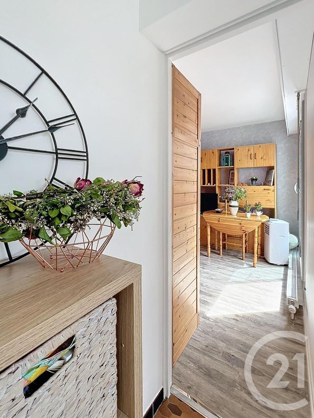 Appartement F1 à vendre - 1 pièce - 22.55 m2 - PARIS - 75020 - ILE-DE-FRANCE - Century 21 Bel Air