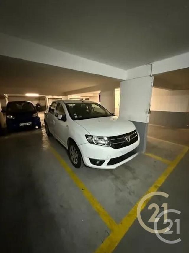 parking à vendre - 9.43 m2 - PARIS - 75020 - ILE-DE-FRANCE - Century 21 Bel Air