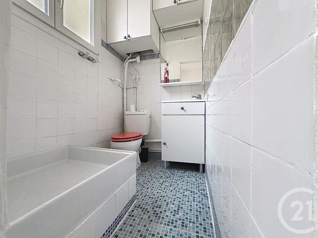 Appartement F2 à vendre - 2 pièces - 30.28 m2 - PARIS - 75020 - ILE-DE-FRANCE - Century 21 Bel Air