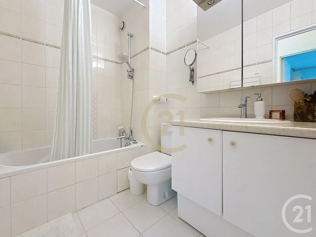 Afficher la photo en grand Appartement F2 à vendre - 2 pièces - 49.15 m2 - PARIS - 75012 - ILE-DE-FRANCE - Century 21 Bel Air