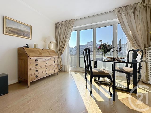 Appartement F4 à vendre - 4 pièces - 94.25 m2 - PARIS - 75020 - ILE-DE-FRANCE - Century 21 Bel Air