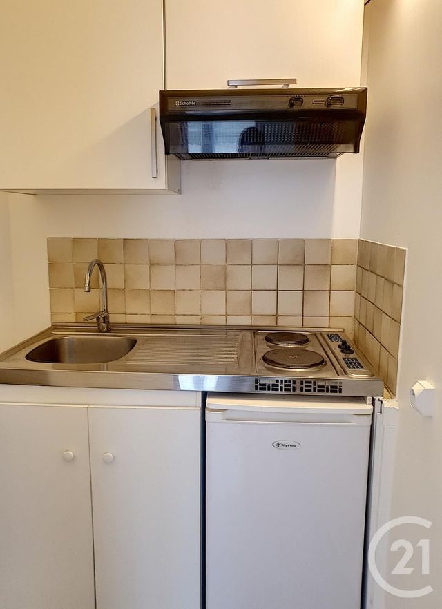 Appartement Studio à louer - 1 pièce - 22.07 m2 - PARIS - 75012 - ILE-DE-FRANCE - Century 21 Bel Air