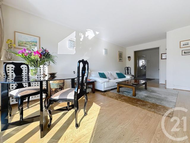 Appartement F4 à vendre - 4 pièces - 94.25 m2 - PARIS - 75020 - ILE-DE-FRANCE - Century 21 Bel Air