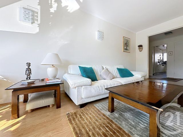 Appartement F4 à vendre - 4 pièces - 94.25 m2 - PARIS - 75020 - ILE-DE-FRANCE - Century 21 Bel Air