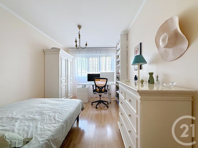 Appartement F4 à vendre - 4 pièces - 94.25 m2 - PARIS - 75020 - ILE-DE-FRANCE - Century 21 Bel Air