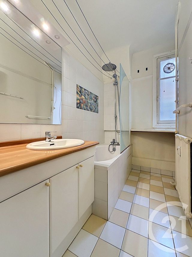 Appartement F2 à louer - 2 pièces - 49.0 m2 - PARIS - 75012 - ILE-DE-FRANCE - Century 21 Bel Air