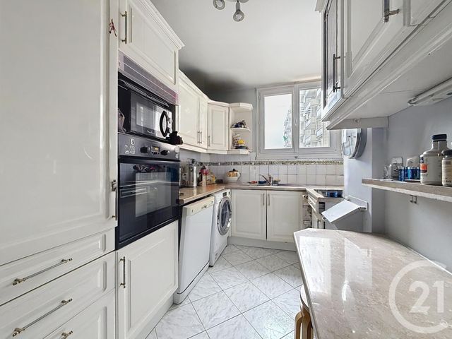 Appartement F3 à vendre - 3 pièces - 64.36 m2 - PARIS - 75020 - ILE-DE-FRANCE - Century 21 Bel Air