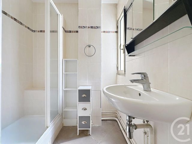 Appartement F2 bis à vendre - 2 pièces - 56.28 m2 - PARIS - 75012 - ILE-DE-FRANCE - Century 21 Bel Air