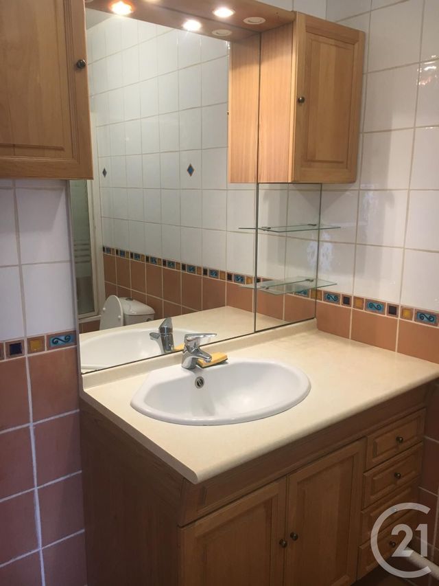 Appartement Studio à louer - 1 pièce - 31.3 m2 - PARIS - 75012 - ILE-DE-FRANCE - Century 21 Bel Air