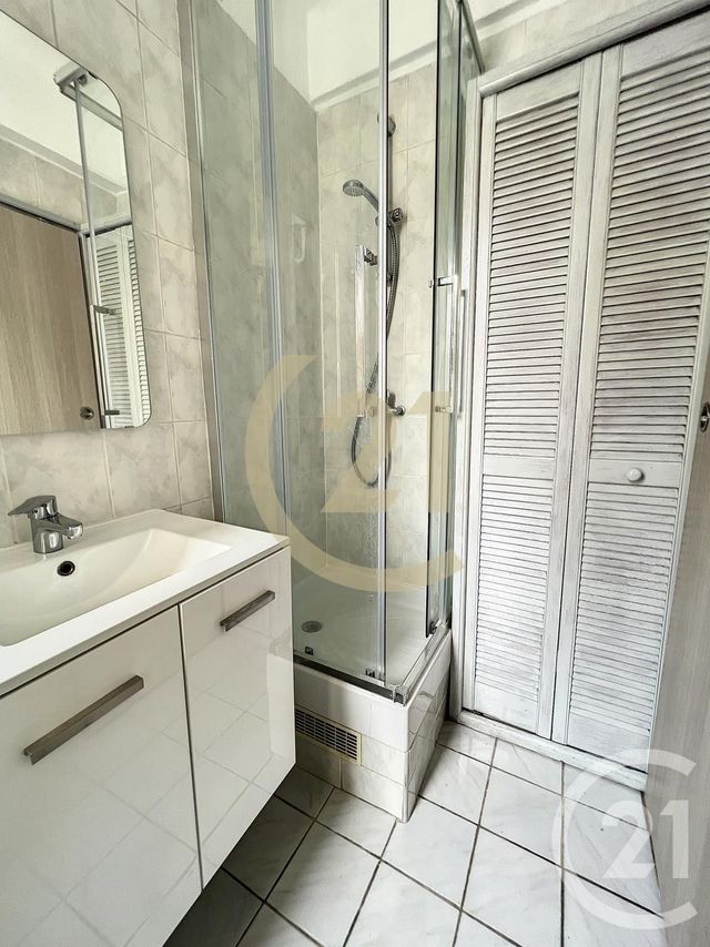 Appartement F1 à vendre - 1 pièce - 14.5 m2 - PARIS - 75020 - ILE-DE-FRANCE - Century 21 Bel Air