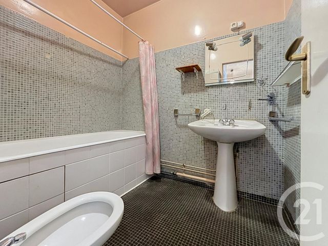 Appartement F2 à vendre - 2 pièces - 47.09 m2 - PARIS - 75012 - ILE-DE-FRANCE - Century 21 Bel Air