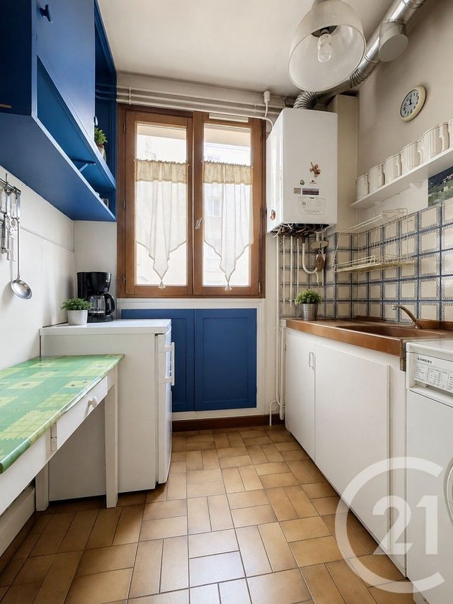 Appartement F2 à vendre - 2 pièces - 42.0 m2 - PARIS - 75018 - ILE-DE-FRANCE - Century 21 Bel Air