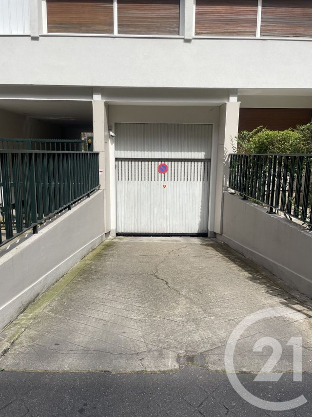 parking à vendre - 13.75 m2 - PARIS - 75012 - ILE-DE-FRANCE - Century 21 Bel Air