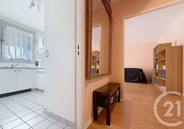 Appartement F2 à vendre - 2 pièces - 53.63 m2 - PARIS - 75020 - ILE-DE-FRANCE - Century 21 Bel Air