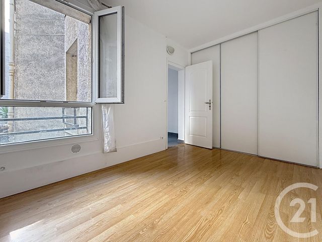 Appartement F2 à vendre - 2 pièces - 23.35 m2 - PARIS - 75018 - ILE-DE-FRANCE - Century 21 Bel Air