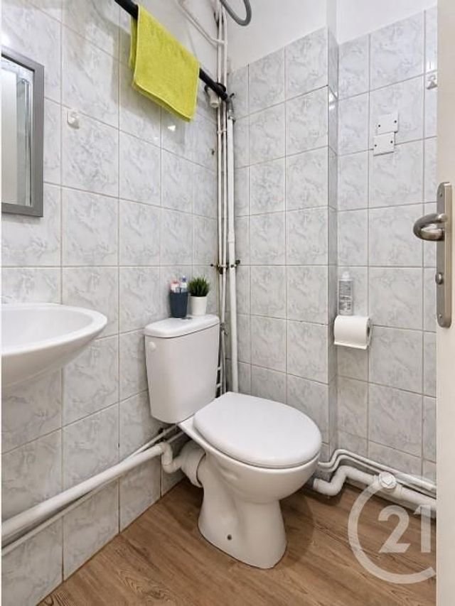 Appartement F2 à vendre - 2 pièces - 21.64 m2 - PARIS - 75018 - ILE-DE-FRANCE - Century 21 Bel Air