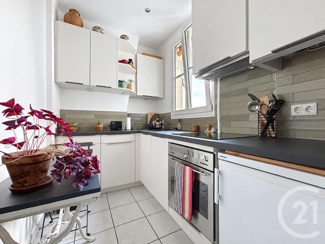 Appartement F3 à vendre - 3 pièces - 62.59 m2 - PARIS - 75012 - ILE-DE-FRANCE - Century 21 Bel Air