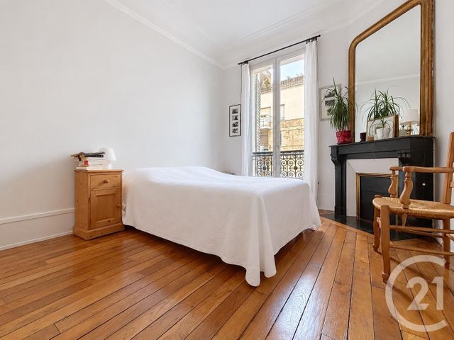 Appartement F3 à vendre - 3 pièces - 62.59 m2 - PARIS - 75012 - ILE-DE-FRANCE - Century 21 Bel Air